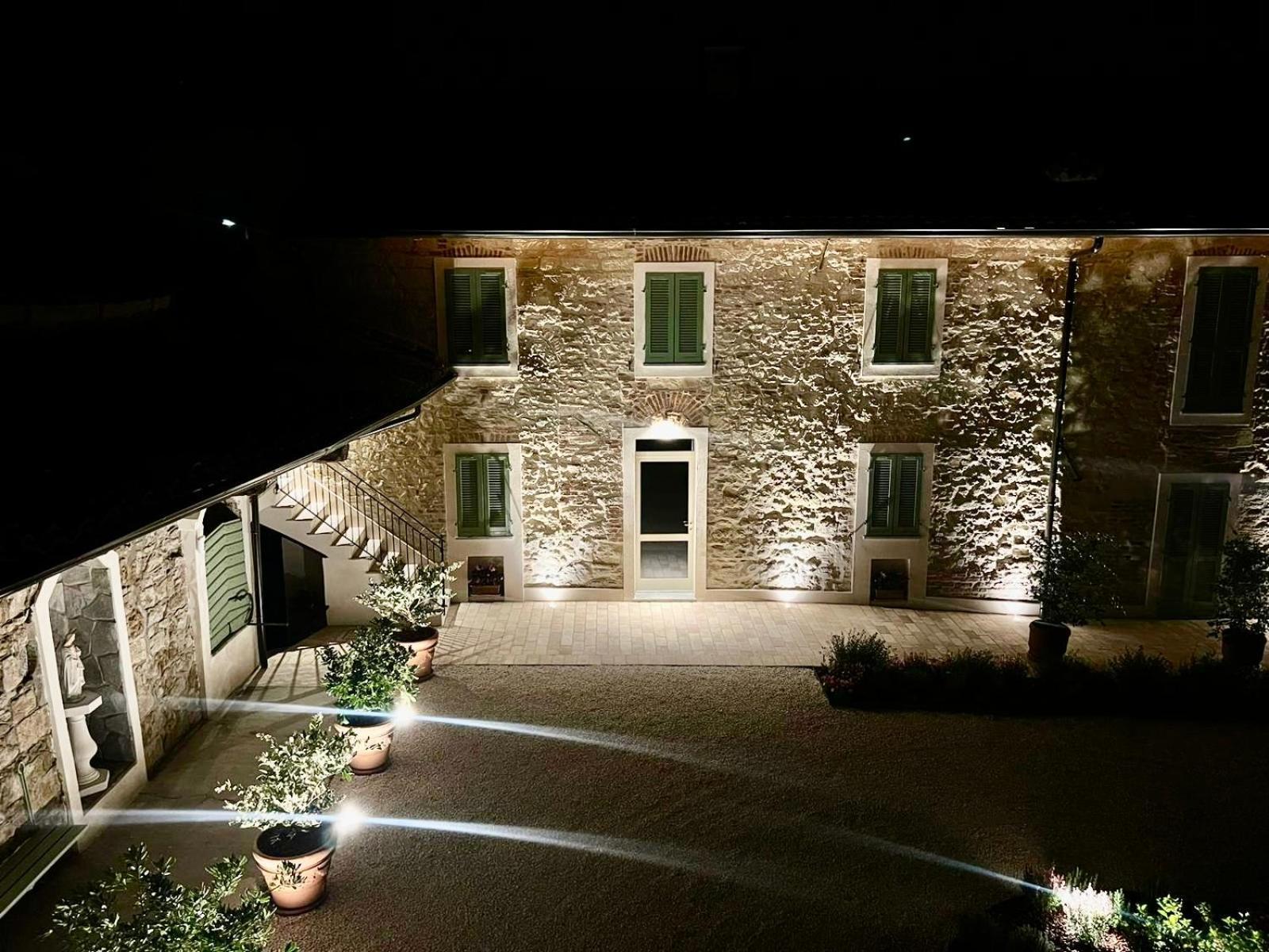 Relais Dal Cavaliere Hotel Castellino  ภายนอก รูปภาพ
