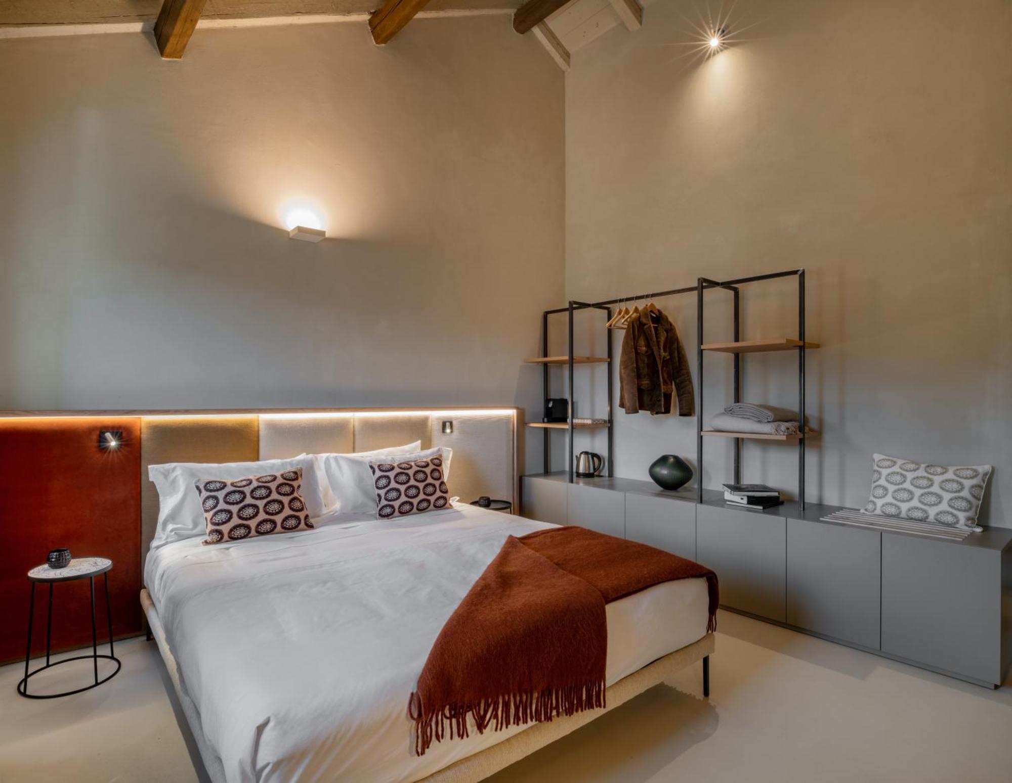 Relais Dal Cavaliere Hotel Castellino  ภายนอก รูปภาพ