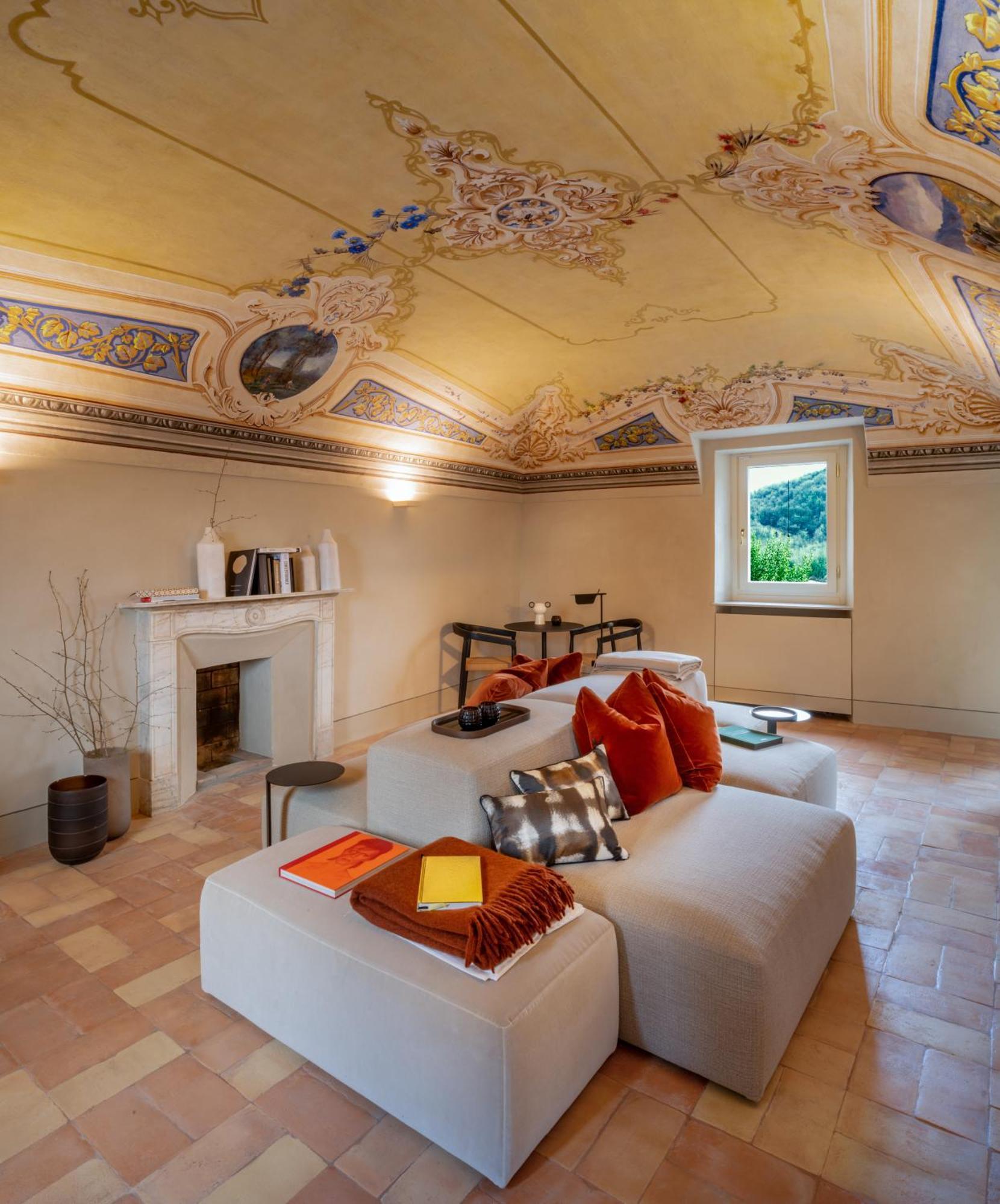 Relais Dal Cavaliere Hotel Castellino  ภายนอก รูปภาพ